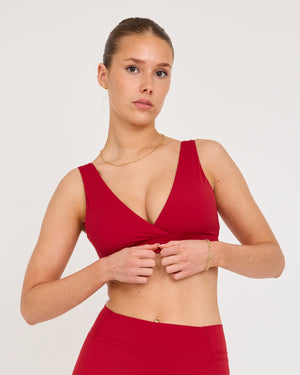 Legacy Ultimate V-Neck Sports Bra